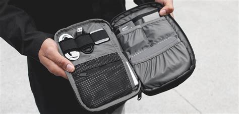 best tech pouches to carry.